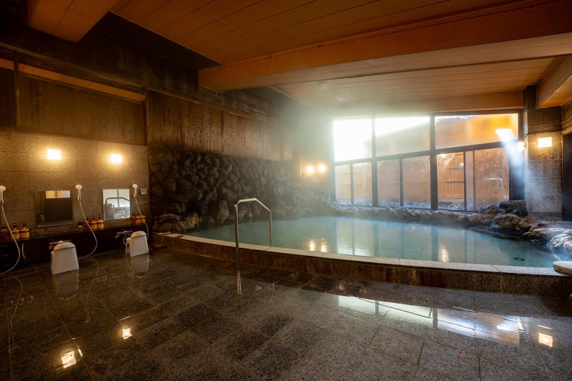 Kamenoi Hotel Kusatsu Yubatake Екстериор снимка