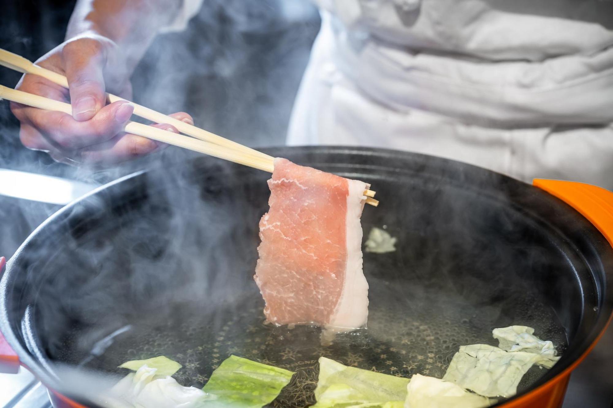 Kamenoi Hotel Kusatsu Yubatake Екстериор снимка